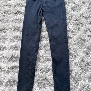 Flying Monkey jeggings in dark steel gray. Size 28